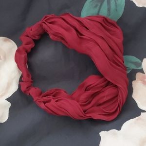 Ruffled headband